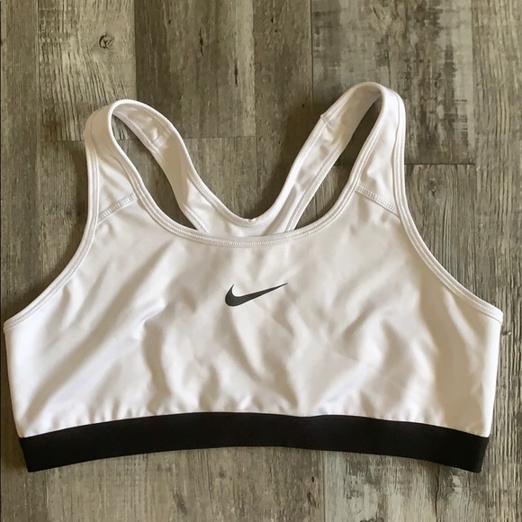 Nike Sports Bra - Picture 1 of 2